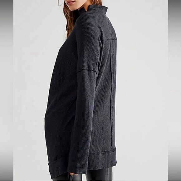 We The Free by Free People Casey Mock Neck Ribbed Tunic in Black size Small - Picture 13 of 14